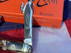 Colonel Coon (by Queen) Humpback Whittler Pocket Knife w/ Nice Prater? Synthetic Handles -NOS