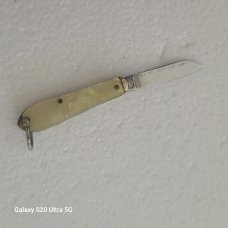 RARE! VINTAGE TINY KNIFE/A 2" TINY HANDLE ON A 1.5" BLADE TO A FULLY OPEN 3.5"