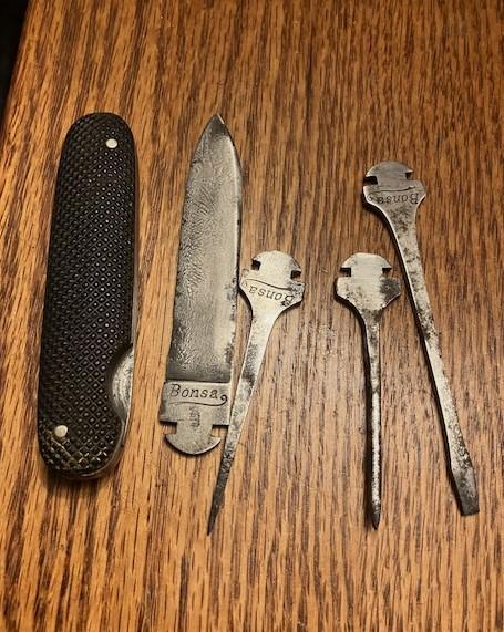OLD KNIFE INTERCHANGABLE TOOL SET IN POUCH BONSA