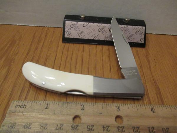 Kershaw Wild Turkey White Bone Folding Lock Back Model # 4150 Kershaw Wild Turkey White Bone Folding Lock Back Model # 4150