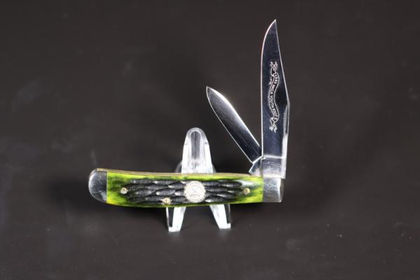 Queen Cutlery 1999 NKCA Youth Knife Green Bone Mini Trapper Queen Cutlery 1999 NKCA Youth Knife Green Bone Mini Trapper