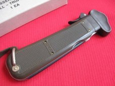 Vintage Large Size BUND German Luftwaffe PARATROOPER Gravity Knife - MINT IN BOX !