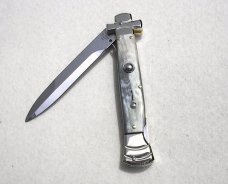 NEW A.G.A. CAMPOLIN 9" AUTOMATIC MALTESE BRAZILIAN HORN MODIFIED BAYONET BLADE SOLID N/S BOLSTERS