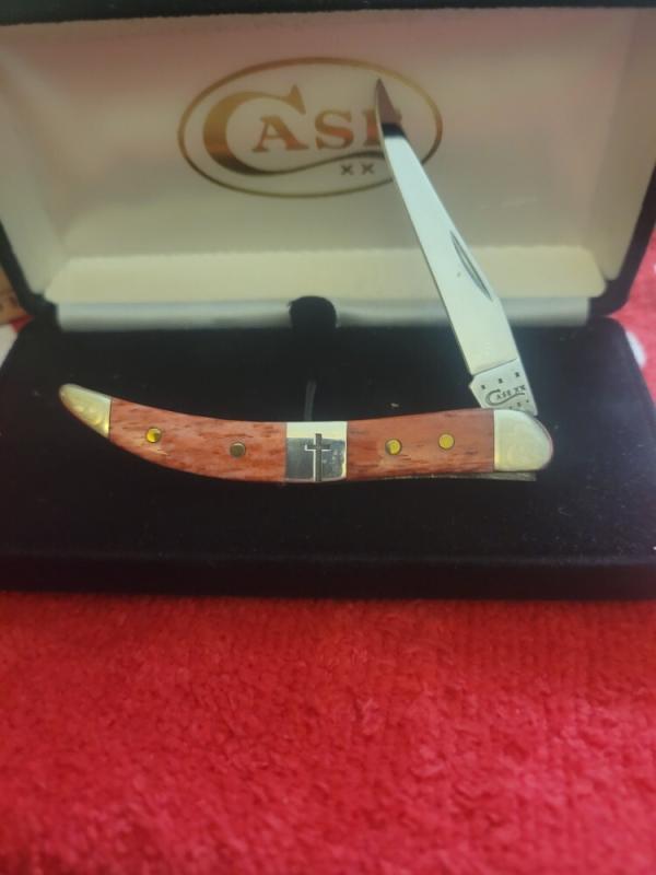 Case sfo exclusive tiny toothpick Ole red bone
