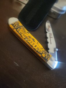 2008 case xx Halloween trapperlock knife 