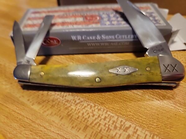 Case xx 2015 seahorse whittler olive green bone