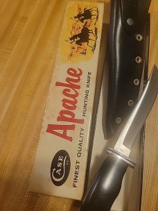 Case apache vintage 65 to 69 knife with box