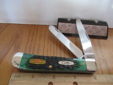 Case XX 2000 John Deere Trapper in Metal Tin Pattern # 6254 SS