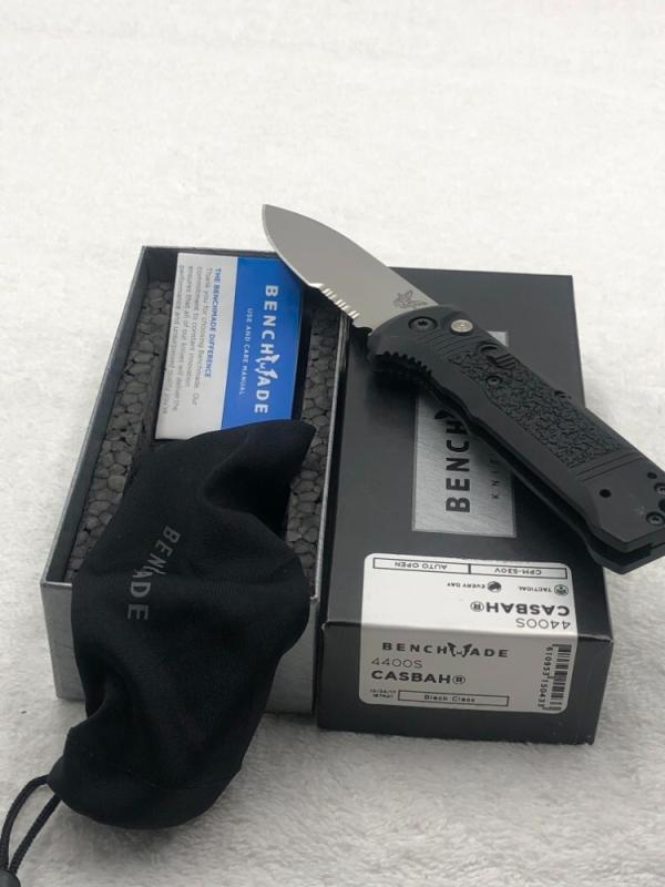 Benchmade 4400S Casbah Push Button Automatic Knife With Safety New In Box Made In UsA Discontinued Benchmade 4400S Casbah Push Button Automatic Knife With Safety New In Box Made In UsA Discontinued