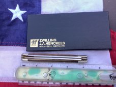 Vintage J A Henckels Trapper (HK5-GSW) Pocket Knife w/ GunStock Walnut Handles -COA & Orig Box