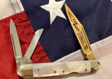 Fight’n Rooster 1981 Whittler Lockback Knife with Beautiful Mother of Pearl Handles -NOS