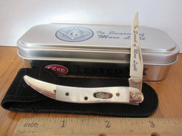 Case XX 2008 Pearl Tiny Texas Toothpick In Search of Moore Light Pattern # 810096SS Case XX 2008 Pearl Tiny Texas Toothpick In Search of Moore Light Pattern # 810096SS
