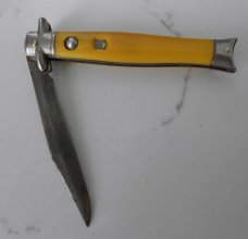 Two Vintage Colonial Sure-Snap Auto & One Unmarked 440 Stainless