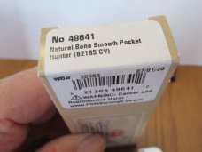 Case XX 2020 Natural Smooth White Bone Tiny Pocket Hunter Pattern # 62165 CV