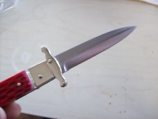 Vintage Hubertus Knife Guardian Rare Red Jig Bone Solingen, Germany UNUSED