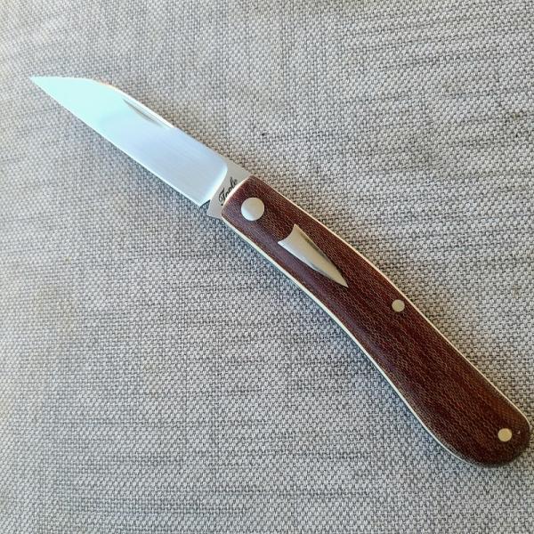 Bobby Toole Dogleg Native Slipjoint..CPM-154..4"..Crosscut Micarta over white micarta..coa & pouch Bobby Toole Dogleg Native Slipjoint..CPM-154..4"..Crosscut Micarta over white micarta..coa & pouch