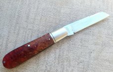 REAL LAMBSFOOT KNIFE..Aswhin Earl...#0025..3.5"..Dyed Burl ..8670..SS liners & bolsters...pouch & oa