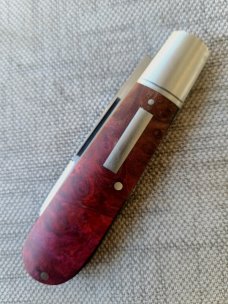 REAL LAMBSFOOT KNIFE..Aswhin Earl...#0025..3.5"..Dyed Burl ..8670..SS liners & bolsters...pouch & oa