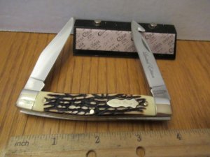 Schrade Uncle Henry Pro Skinner Model # 877UH