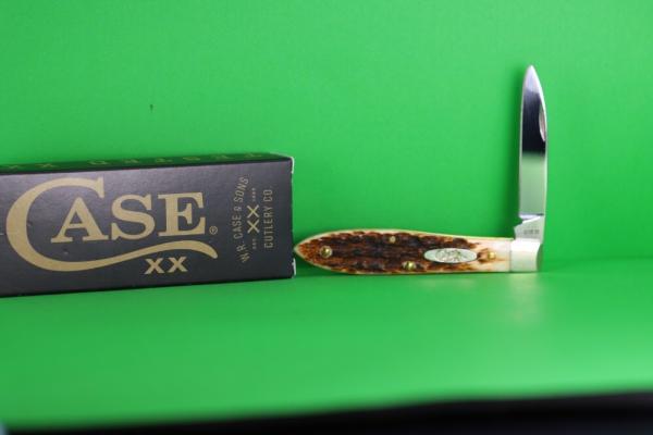 Case XX™ Jigged Amber Bone Tear Drop Gent Pocket Knife 00246 Case XX™ Jigged Amber Bone Tear Drop Gent Pocket Knife 00246