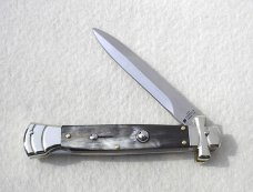 NEW A.G.A. CAMPOLIN 9" AUTOMATIC MALTESE BRAZILIAN HORN MODIFIED BAYONET BLADE SOLID N/S BOLSTERS