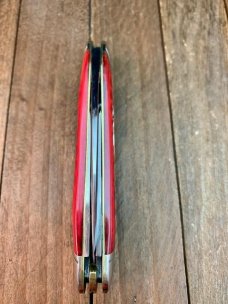 Case Classic Wharncliffe Split Backspring Whittler Red Corn Cob Jigged Bone 6355 1992