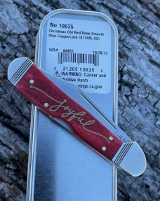 CASE XX ** 2023 CHRISTMAS OLD RED MINI COPPERLOCK WITH JOYFUL ARTWORK