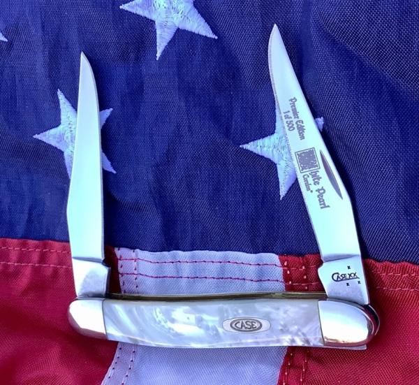 Case xx 2007 Premier Edition Muskrat Knife (Muskrat SS) w/ White Pearl Corelon Handles Case xx 2007 Premier Edition Muskrat Knife (Muskrat SS) w/ White Pearl Corelon Handles