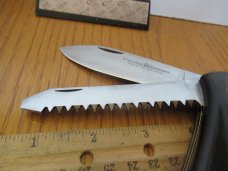 Precise Blackhawk  African Blackwood Handle Lock Back  Utility 