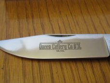 Queen Titusville PA. Amber Carved Stag Bone Mountain Man Pattern # 3