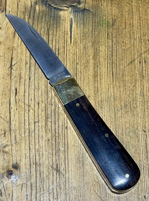 Michael May Classic Sheffield Barlow with a Wharncliffe Blade and Ebony scales Michael May Classic Sheffield Barlow with a Wharncliffe Blade and Ebony scales