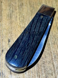 Michael May Classic Sheffield Barlow with a Wharncliffe Blade and Bog Oak scales