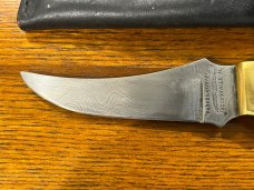 Parker-Edwards Trailing Point Hunting Knife w/Damascus Blade & Smooth Pakkawood Scales A175DP  