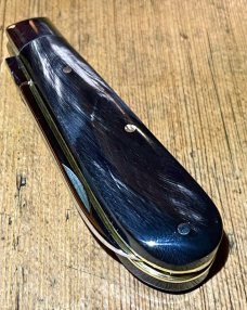 Taylor's Eye Witness Sheffield Premium Lambsfoot with Buffalo Horn Scales & Back Spring Filing