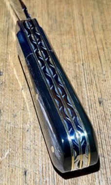Taylor's Eye Witness Premium Custom made Twin Blade Barlow with Clip & Pen blades in Buffalo Horn