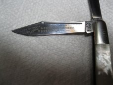 FRANK BUSTER 1980 NKCA 3-3/4" FOUNDERS PEARL HANDLE STOCKMAN 2321 of 2500 FIGHT'N ROOSTER  # 23-K-42