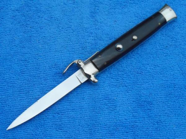 ** SALE** Rare Vintage Italian OTF Automatic switchblade knife Brazilian horn (inox Depose) 