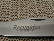 Remington Big Game Double Loc-Back Folding Hunter Model # R-3