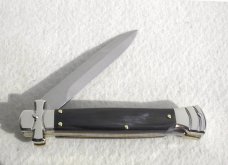 NEW A.G.A. CAMPOLIN 9" AUTOMATIC MALTESE BRAZILIAN HORN MODIFIED BAYONET BLADE SOLID N/S BOLSTERS