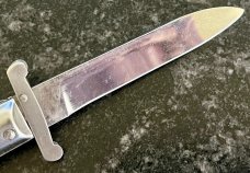 Rizzuto Estileto Milano Clone Swing Guard Switchblade Knife  