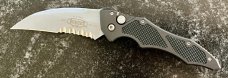Microtech Kestrel Switchblade Knife, Silver Serrated Blade, Original Box, Papers & Sheath