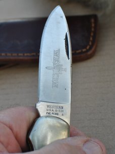 Western S-531 Folder 'A' Stamp = 1977. 4 3/8" Black Delrin Nickel Hardware Nice Sock Drawer Knife!