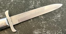 Rizzuto Estileto Milano Mustach Swing Guard Switchblade Knife, Used 
