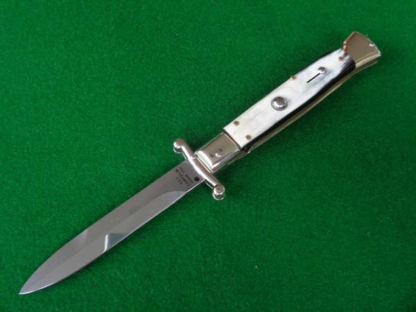 AGA Campolin Blonde Horn 9" Folding Guard Lock Back MINT !