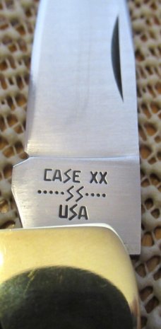 Case XX 1981 Smooth PakKwood Handle Folding Lock Back Pattern # P10051L SSP