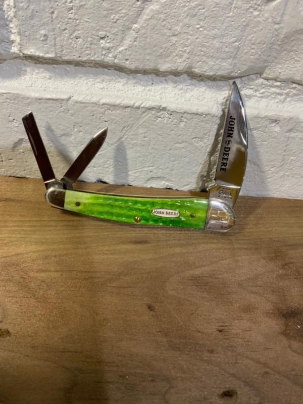 Case XX 6355 WHSS Seahorse John Deere green bone Whittler Case XX 6355 WHSS Seahorse John Deere green bone Whittler