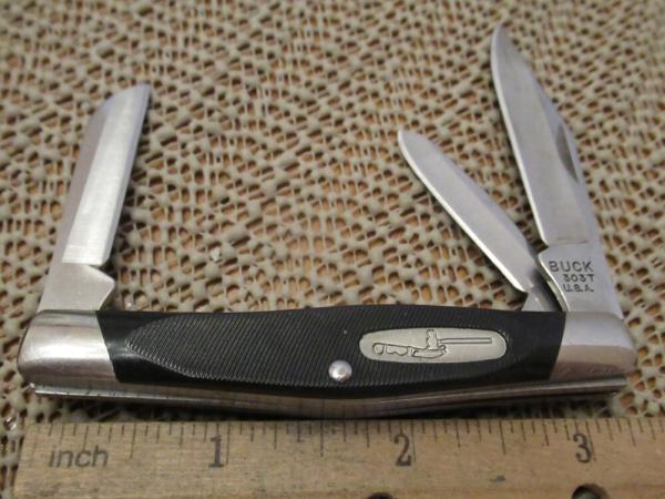 Buck 2003 Delrin Handle Rough Cut Stockman Model # 303 Buck 2003 Delrin Handle Rough Cut Stockman Model # 303