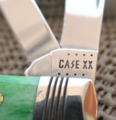 Case XX 2022 Small Coke Bottle Magician'S Bright Green & Red Bone Pattern # 6225 1/2 SS