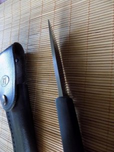 Fallkniven: F1 Swedish Military Survival Knife - VG-10 - Leather Sheath