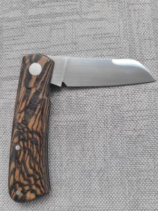 Birdvis Hitchcock..Rare Plattan wood..Cpm154..Jeweled liners..box.coa..slip..sticker..DOB 9/2021